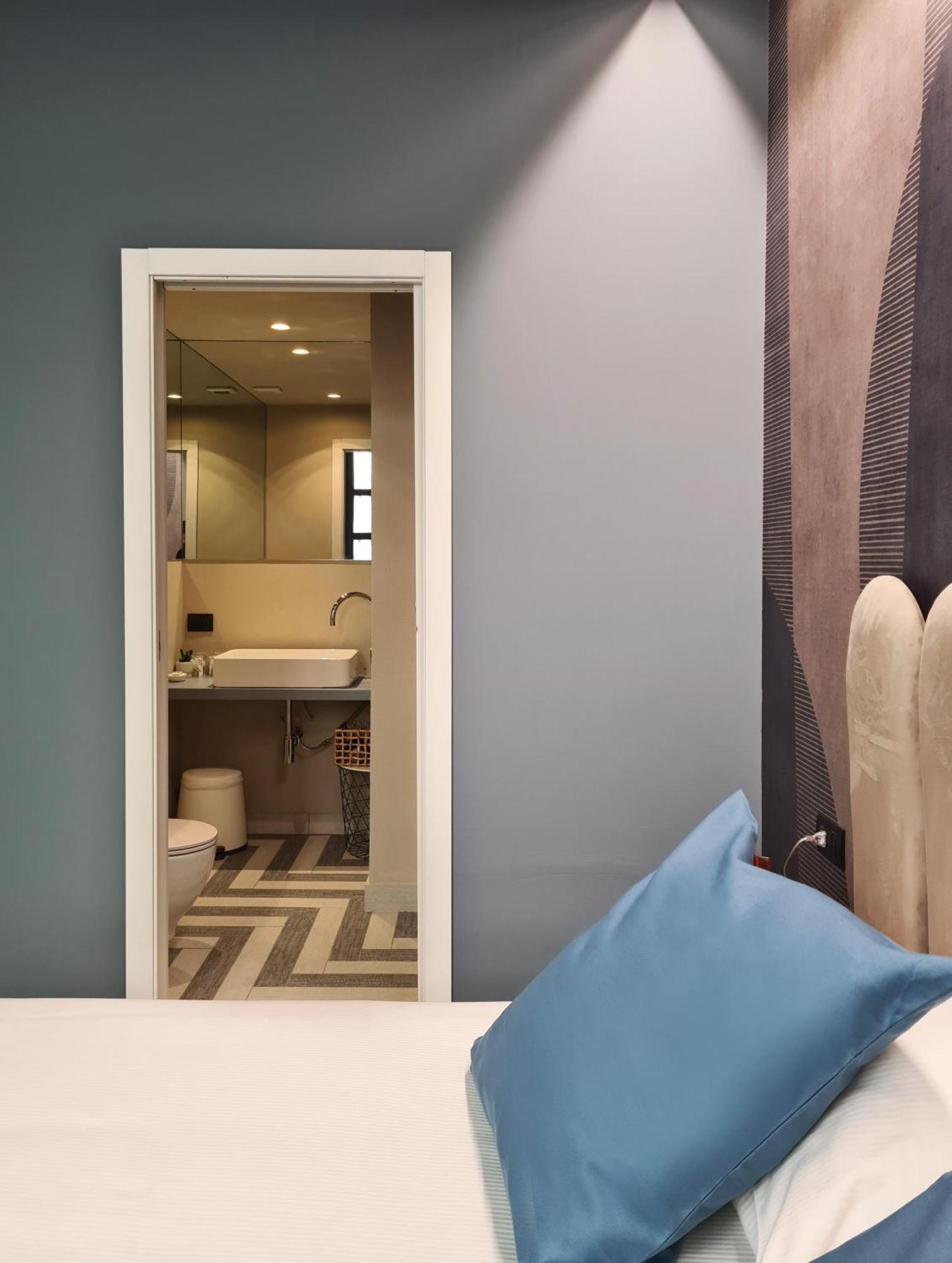 Serendipity Rooms - Navigli ミラノ エクステリア 写真